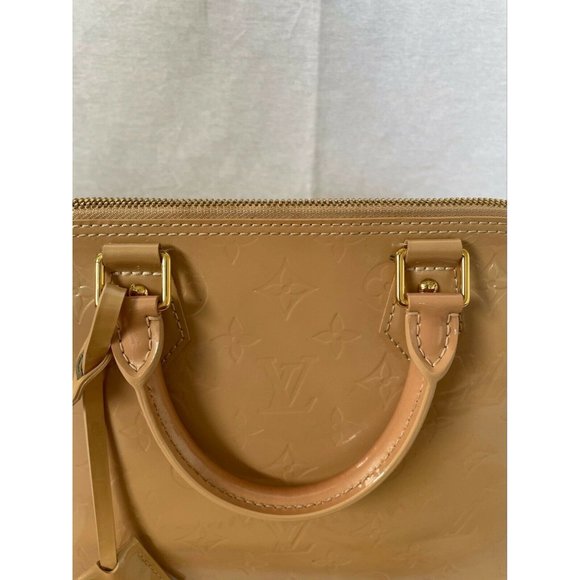 Authentic Louis Vuitton Beige Florentine Monogram Vernis Alma GM Bag Zip - Picture 4 of 12